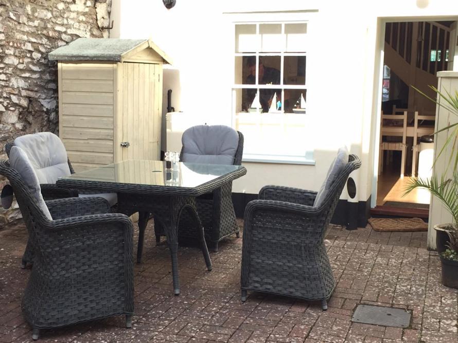 7 Charles Street Vila Dartmouth Exterior foto